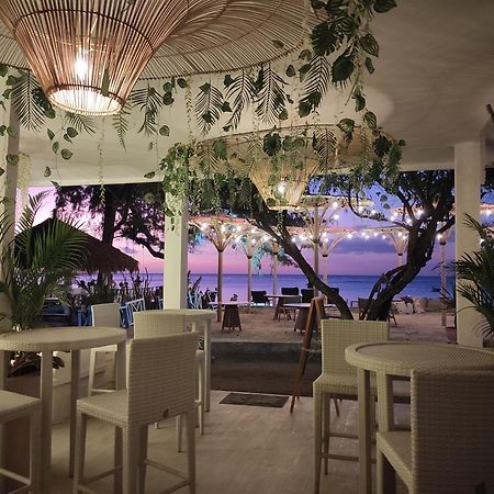 Playa Bonita Hotel & Beach Club Gili Air Bagian luar foto
