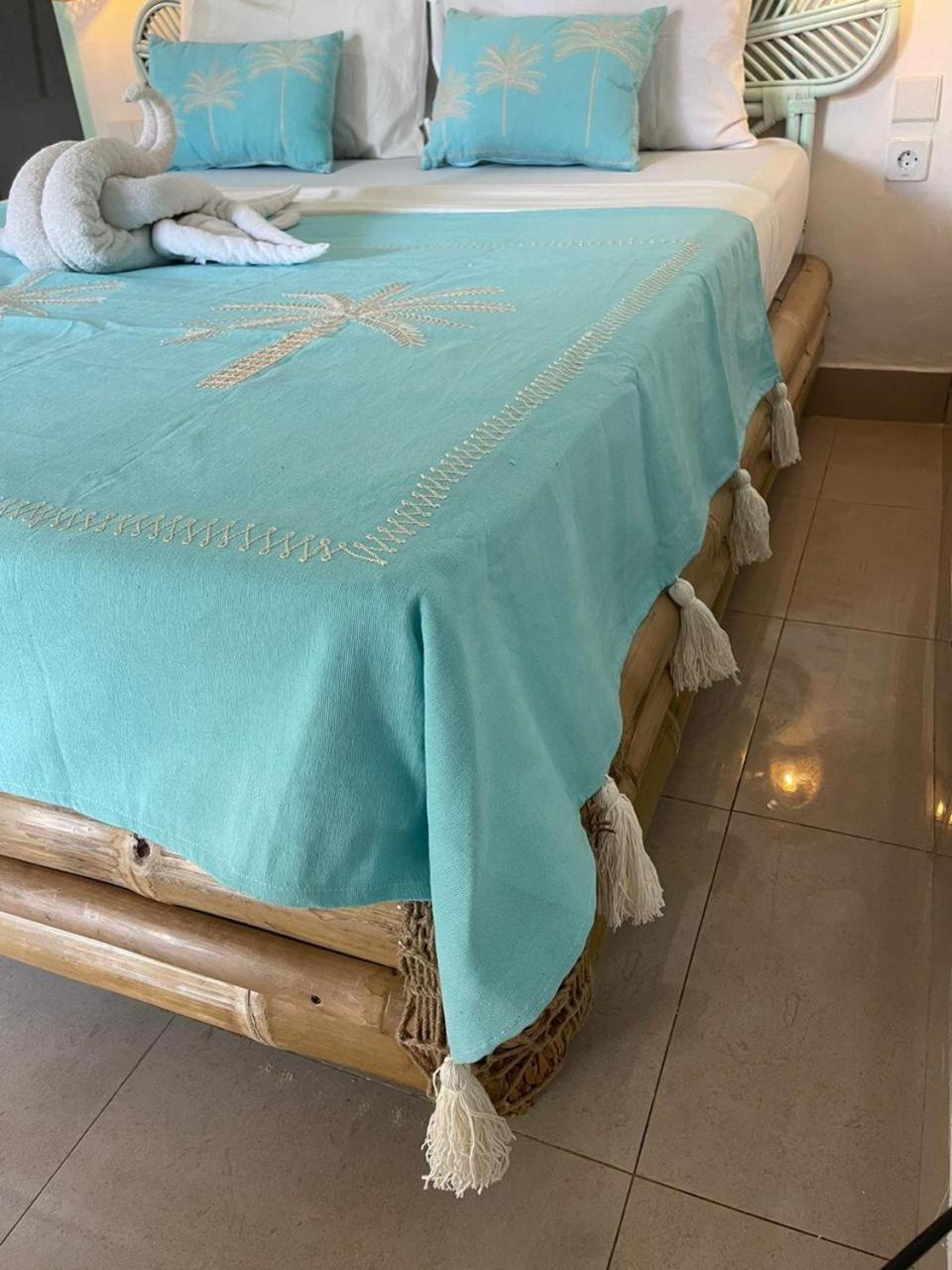 Playa Bonita Hotel & Beach Club Gili Air Bagian luar foto