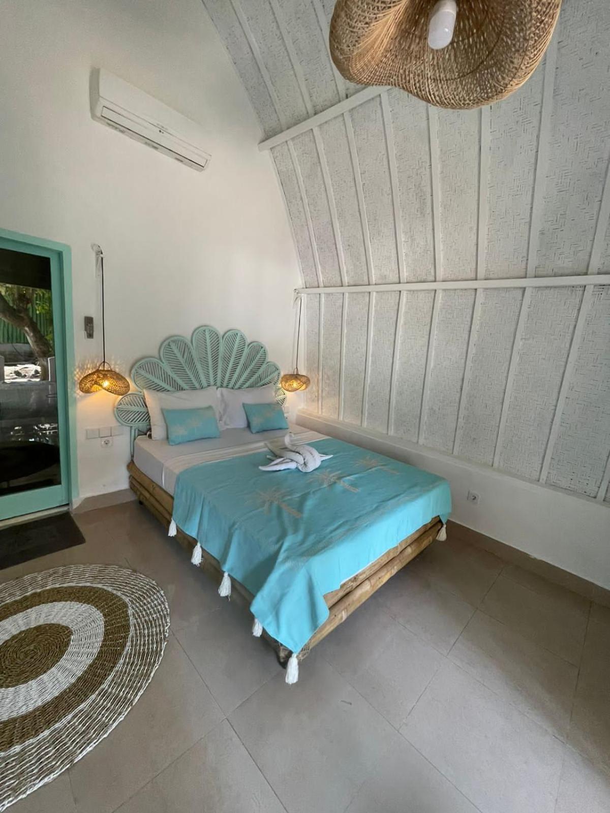Playa Bonita Hotel & Beach Club Gili Air Bagian luar foto